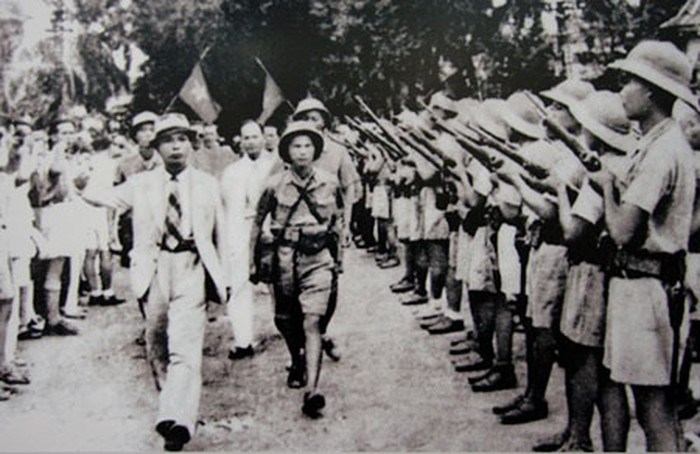 dai tuong vo nguyen giap va nhung su menh lich su trong cach mang thang tam hinh 2