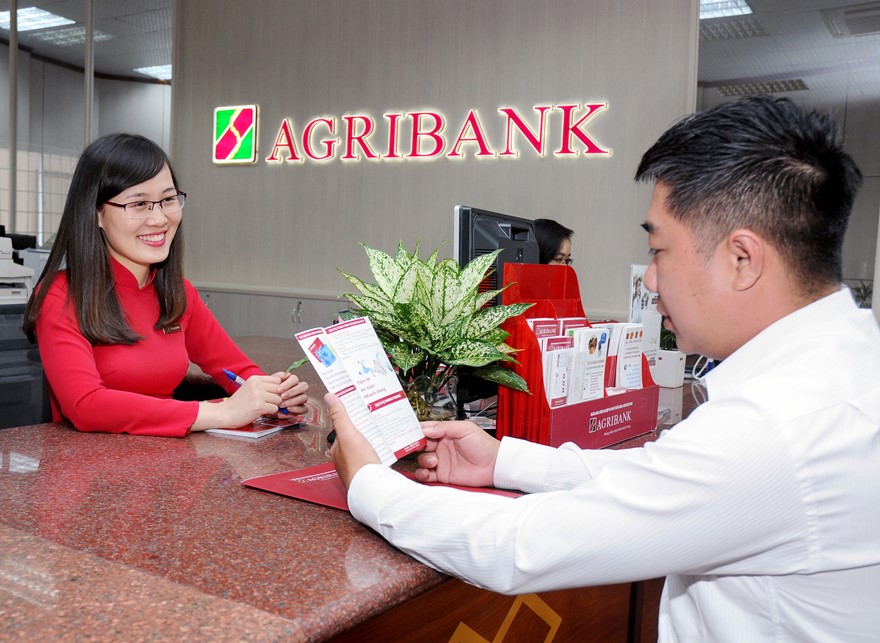 agribank tien phong chuyen doi so lay khach hang la trung tam hinh 3