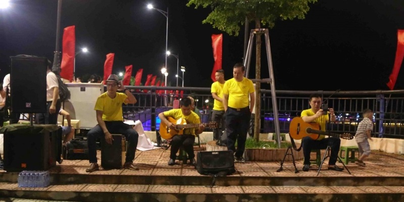 bac kan khai truong tuyen pho di bo ven song cau hinh 2