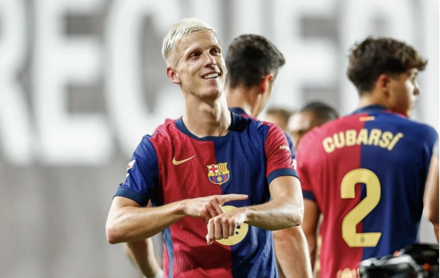 dani olmo ruc sang barca danh bai rayo vallecano tai la liga 2024 25 hinh 1