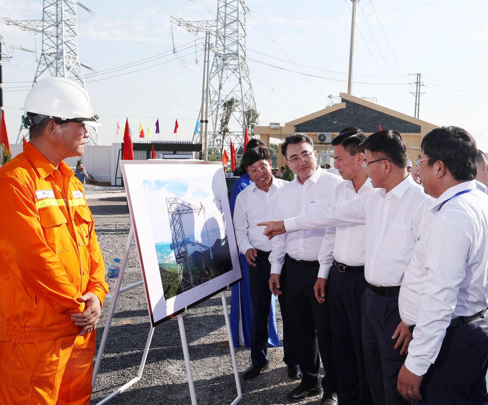 thu tuong pham minh chinh du le khanh thanh duong day 500 kv mach 3 hinh 5