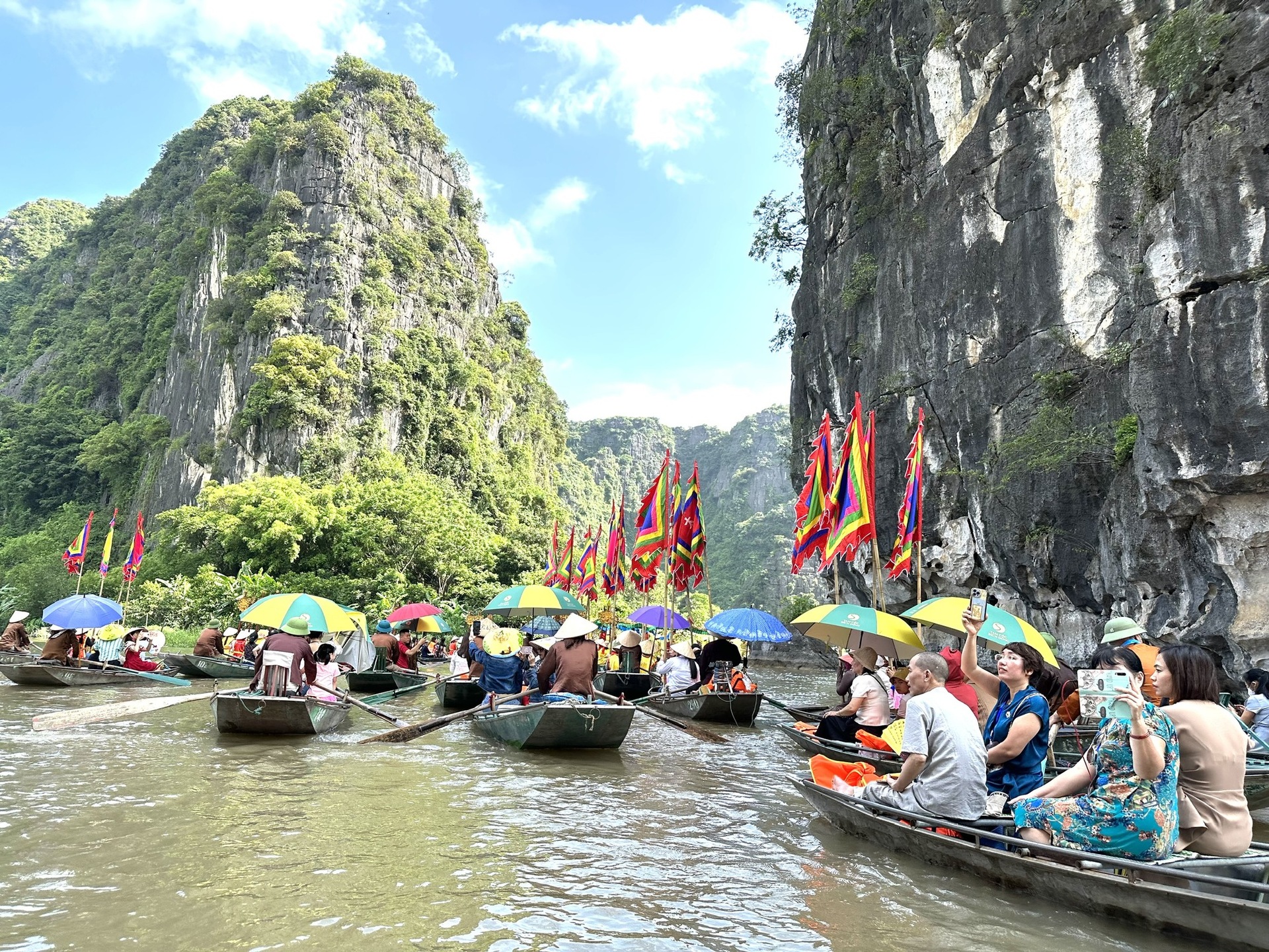 tang cuong dam bao an toan va chat luong du lich dip nghi le 2 9 hinh 2