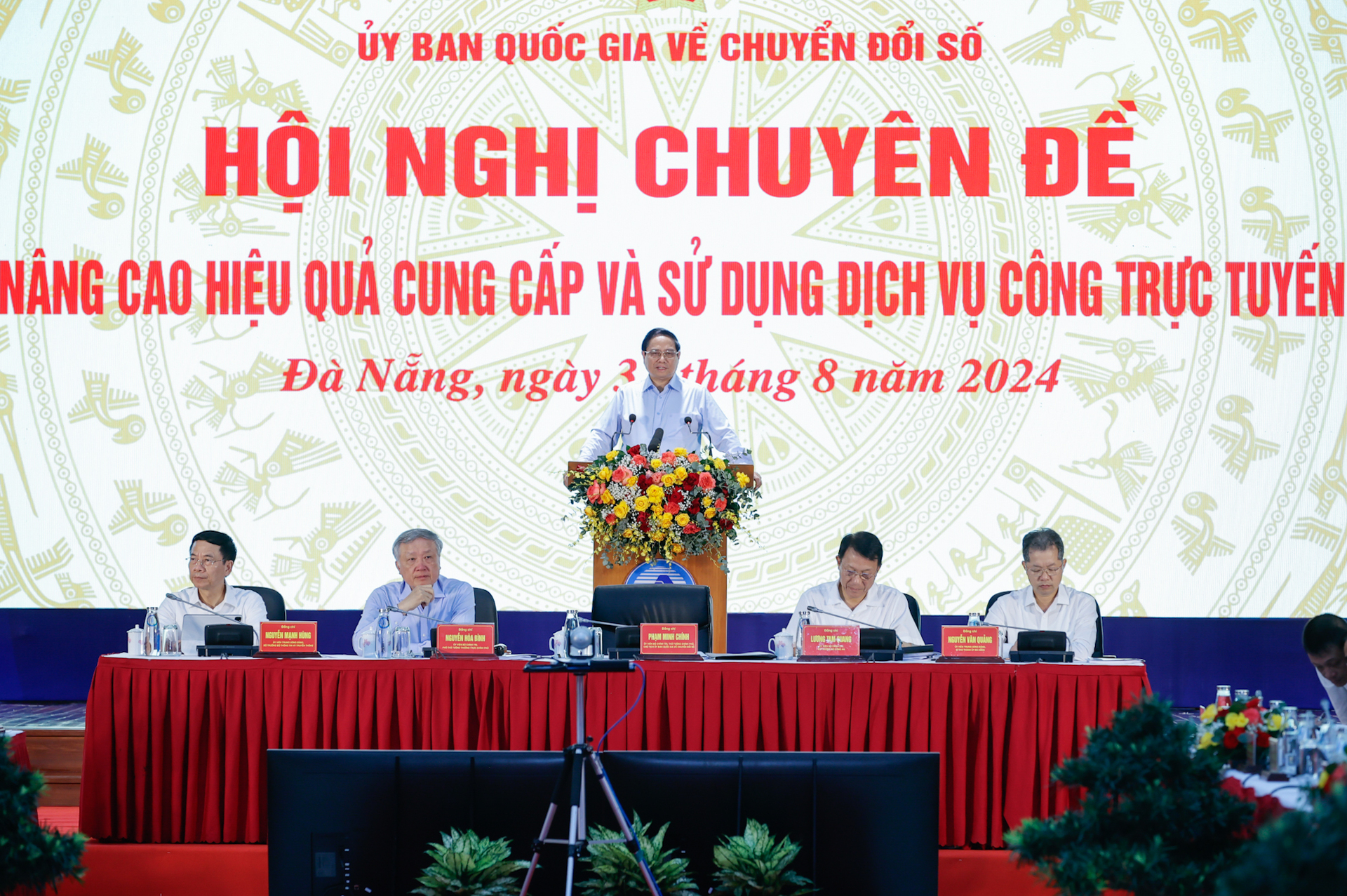 chuyen dan tu giay to truyen thong sang moi truong mang giup nang cao hieu qua va nang suat cac hoat dong kinh te xa hoi hinh 2