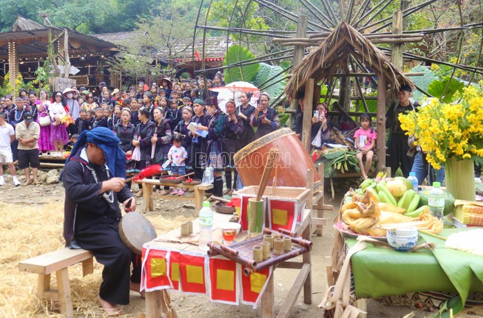 lao cai tung bung ngay hoi van hoa ban mong hinh 1