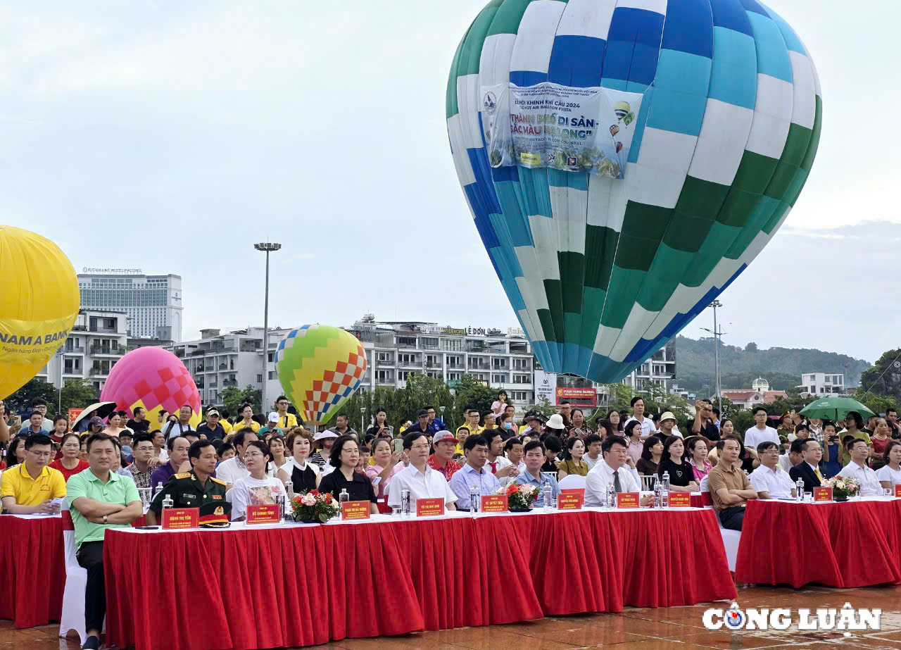 quang ninh le hoi khinh khi cau  co hoi trai nghiem hap dan cho nguoi dan du khach hinh 4