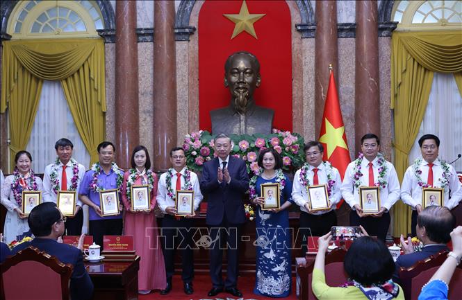 phong trao thi dua tham muu gioi phuc vu tot tao dong luc thuc day tinh than doi moi sang tao hinh 3