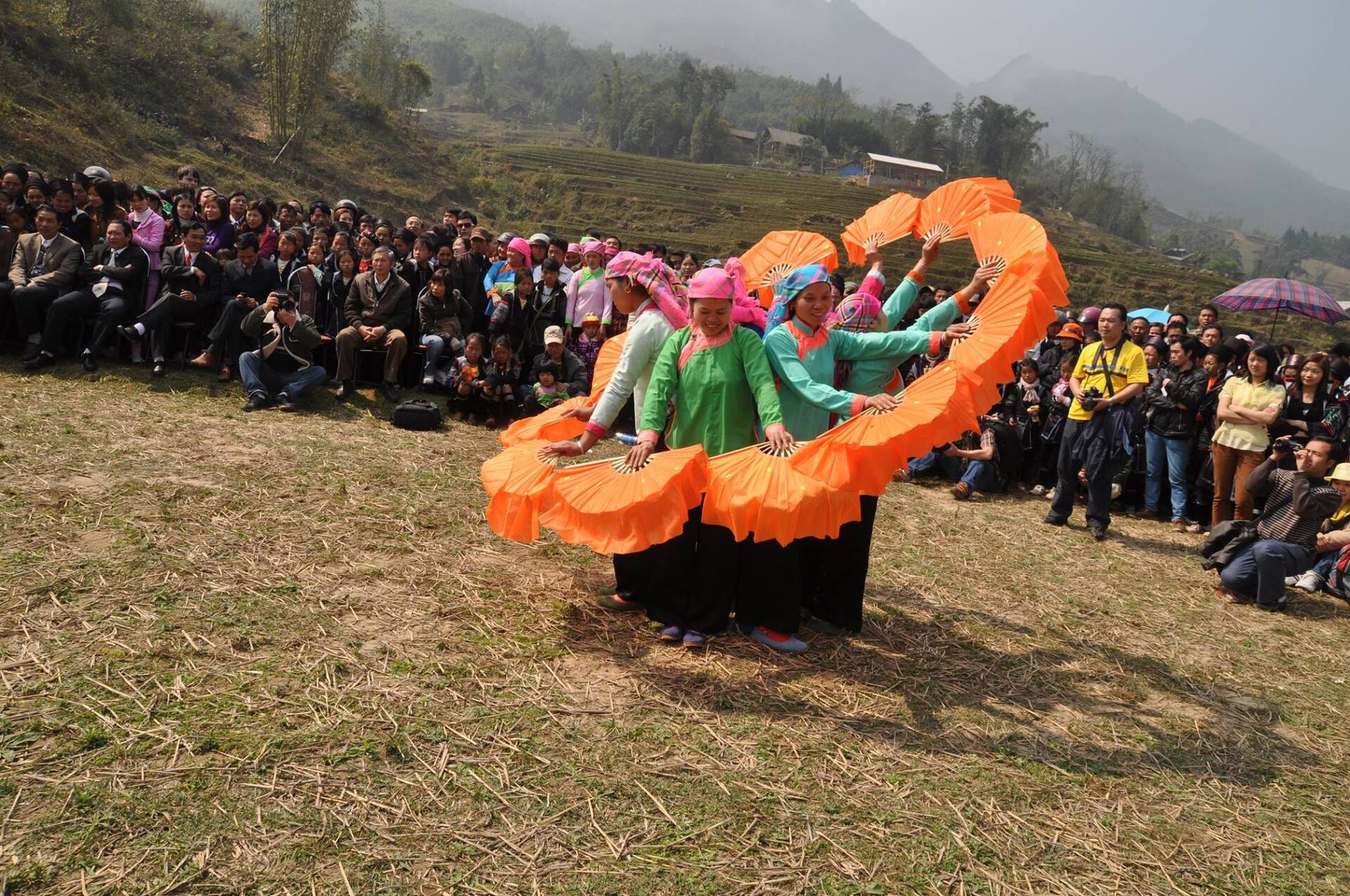 gan 20 van luot du khach toi lao cai dip le 2 9 hinh 1