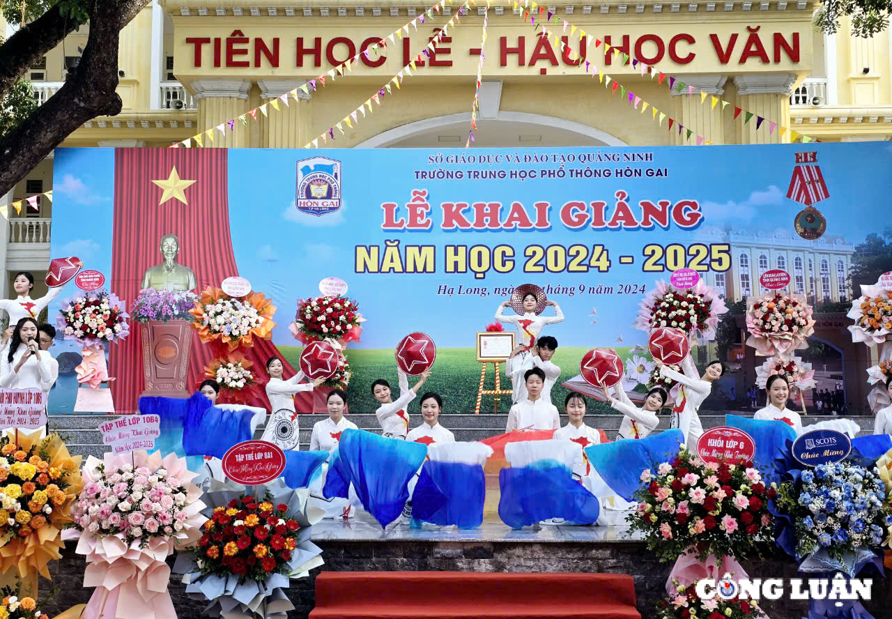 quang ninh le khai giang nam hoc moi dong loat duoc to chuc tai 637 co so giao duc hinh 2