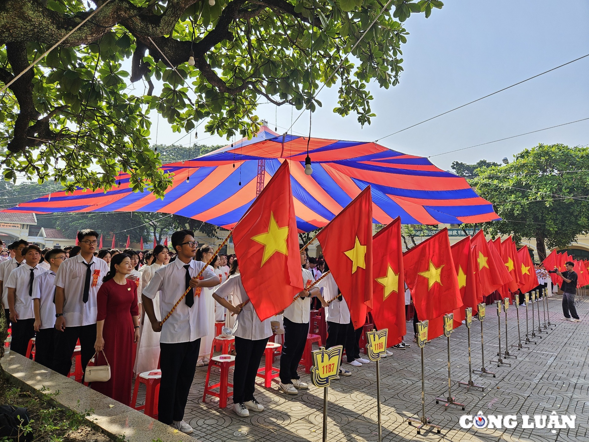 hai phong hon 550000 can bo giao vien hoc sinh tung bung khai giang nam hoc moi hinh 2