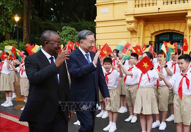 tong bi thu chu tich nuoc to lam chu tri le don chinh thuc tong thong guinea bissau hinh 3