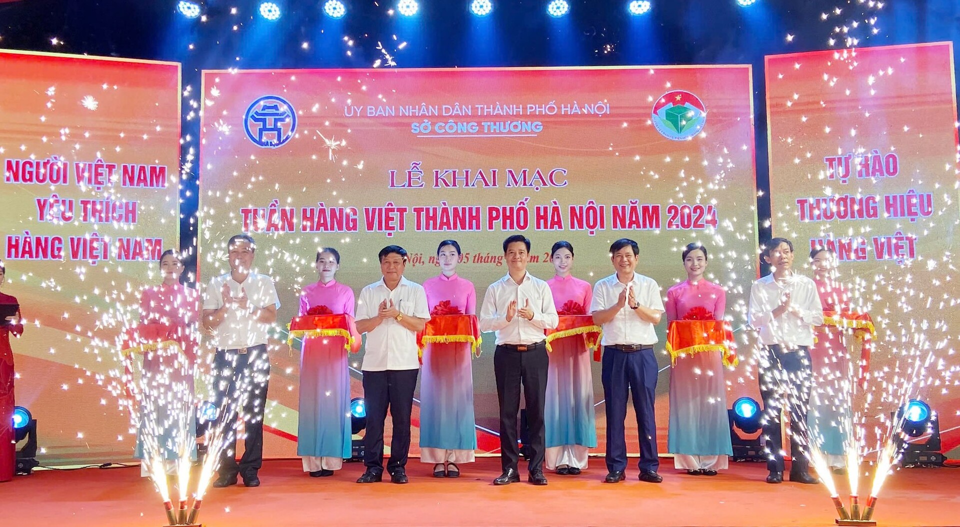 khai mac tuan hang viet thanh pho ha noi nam 2024 hinh 1