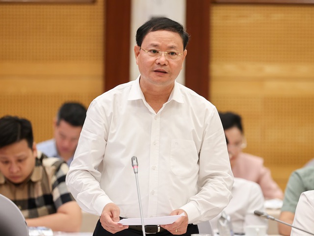 bo tai nguyen va moi truong chi ro nguyen nhan dau gia dat cao bat thuong tai ha noi hinh 1