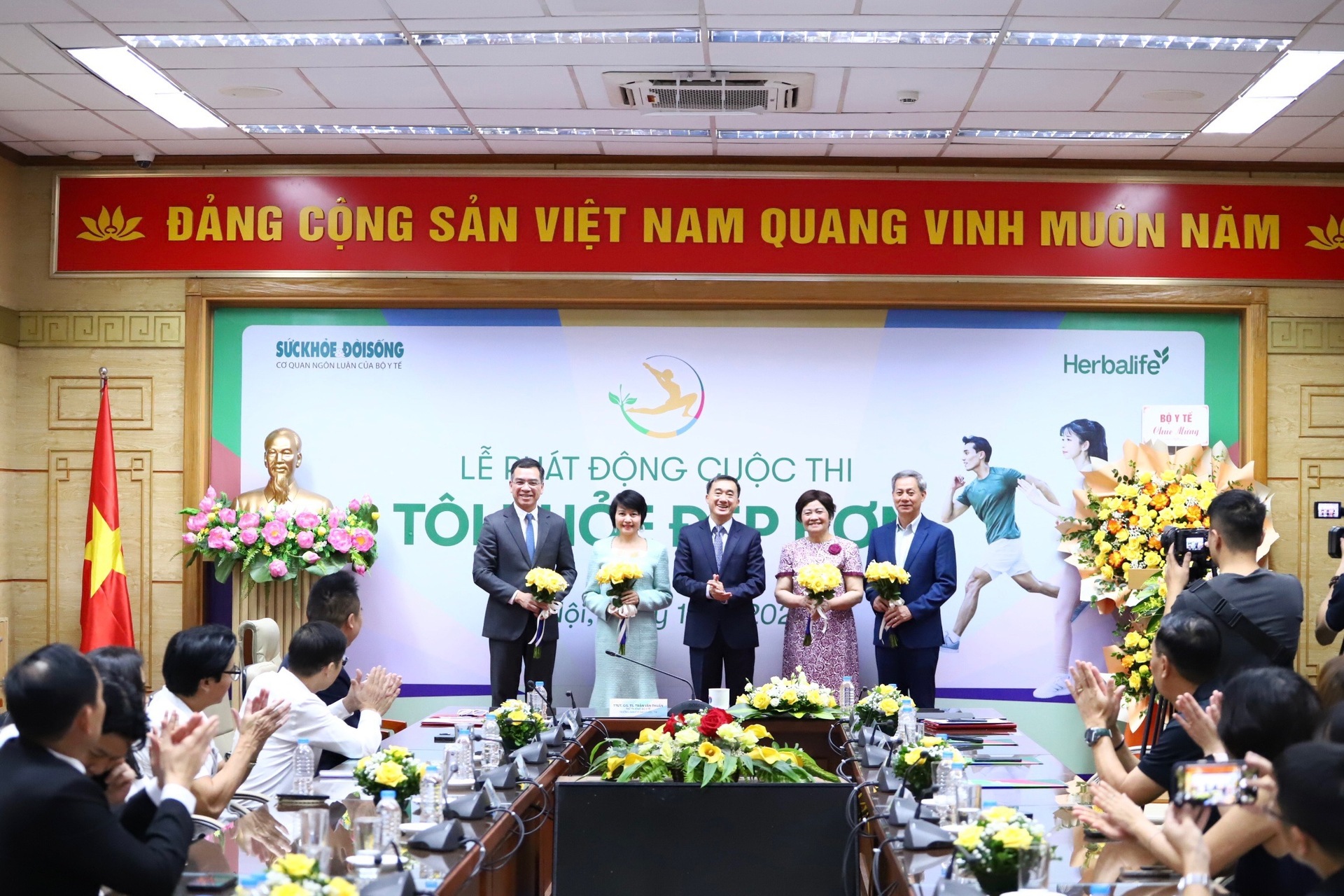 Các Vấn Đề Sức Khỏe Liên Quan Đến Dinh Dưỡng