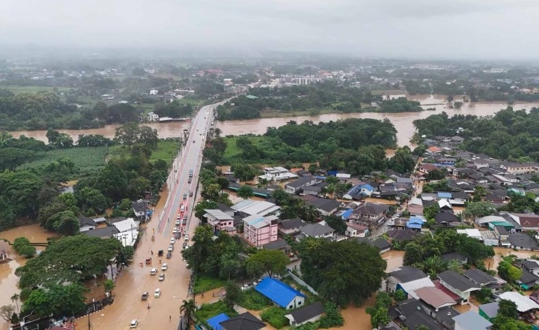 lu lut va sat lo dat cung dang dien ra nghiem trong o lao va thai lan hinh 1