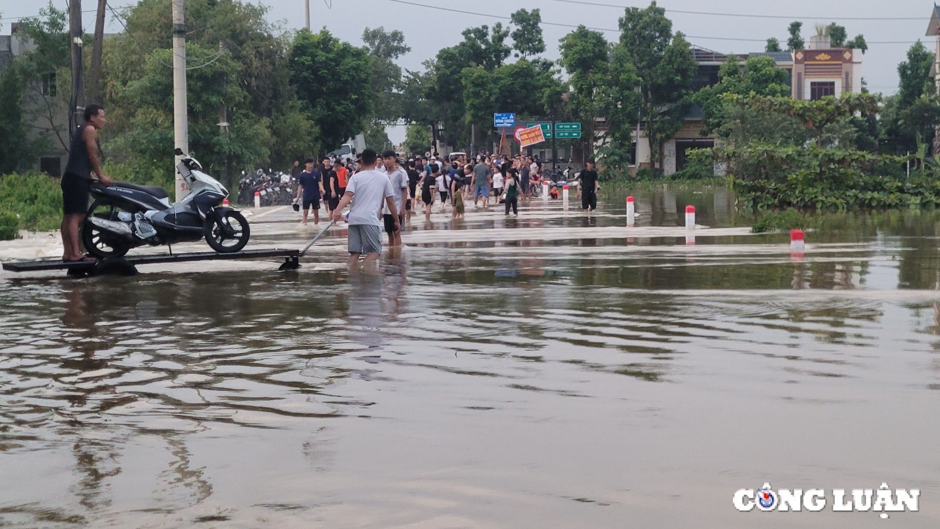 ha noi nhieu xa tai huyen my duc van ngap sau mot so noi chua co dien hinh 6