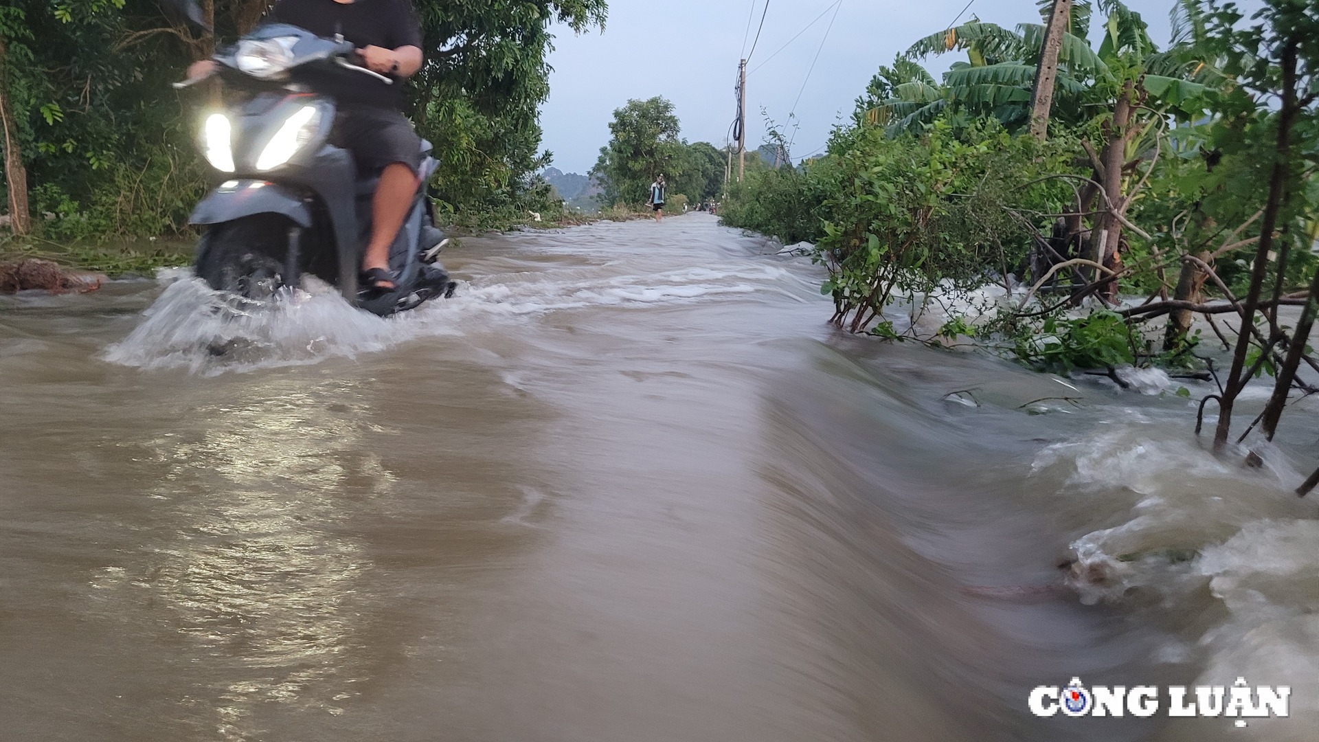 ha noi nhieu xa tai huyen my duc van ngap sau mot so noi chua co dien hinh 14