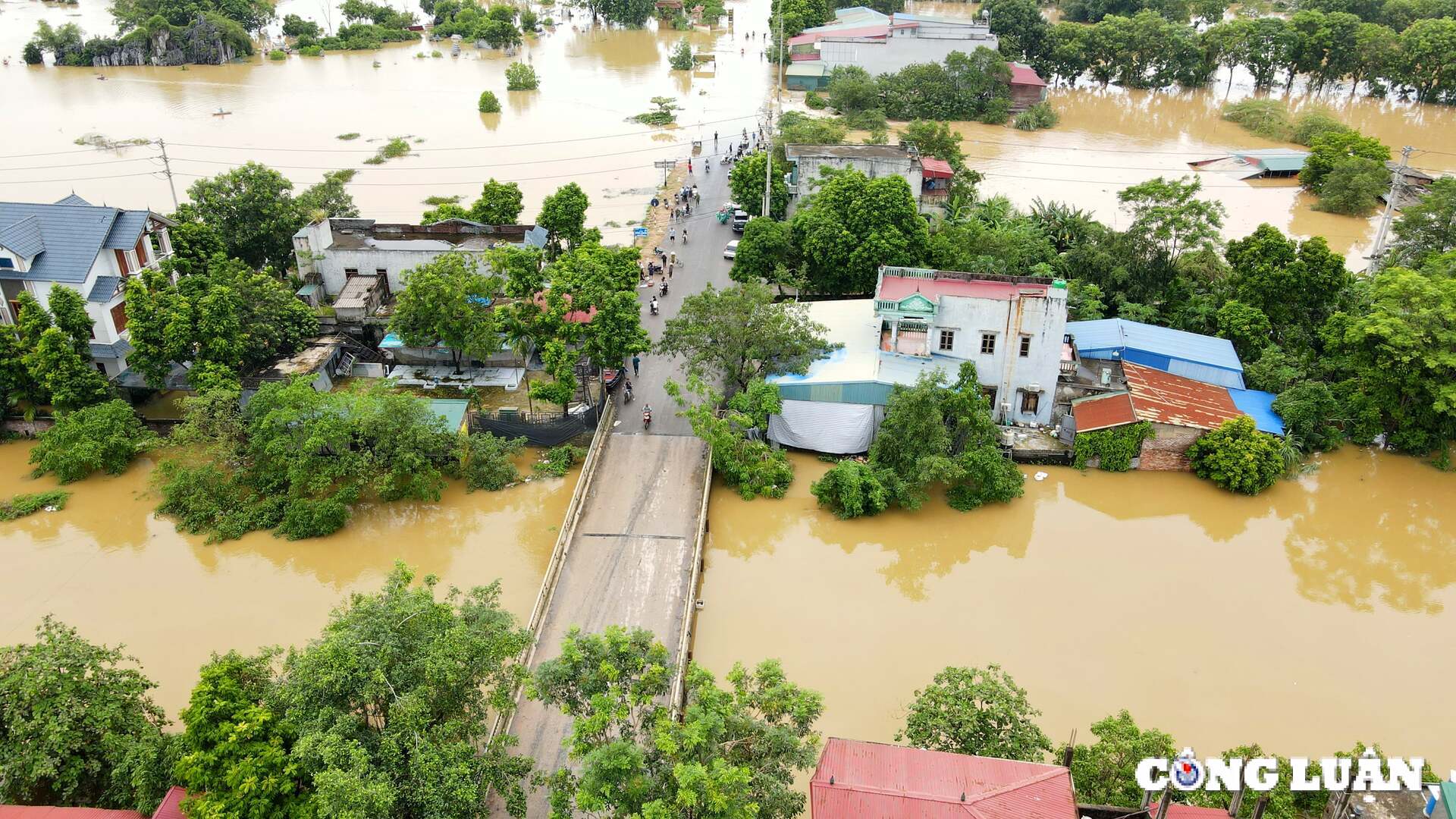 ha noi nhieu xa tai huyen my duc van ngap sau mot so noi chua co dien hinh 1