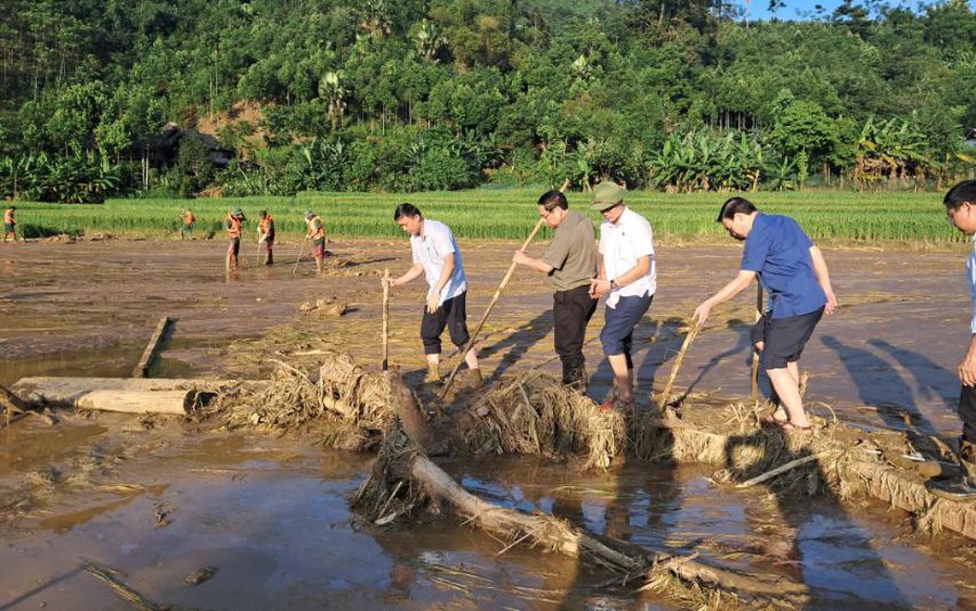 thu tuong pham minh chinh thi sat hien truong vu sat lo tai thon lang nu tinh lao cai hinh 2