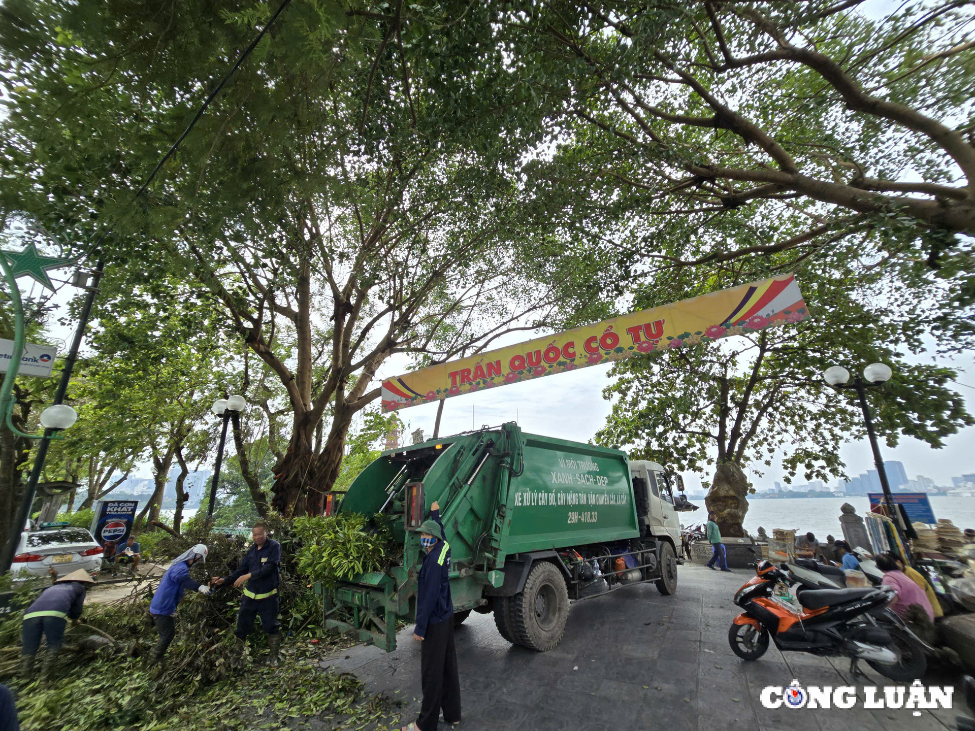 gan 1 tuan sau bao yagi ha noi van ngon ngang cay do tai nhieu tuyen pho hinh 9