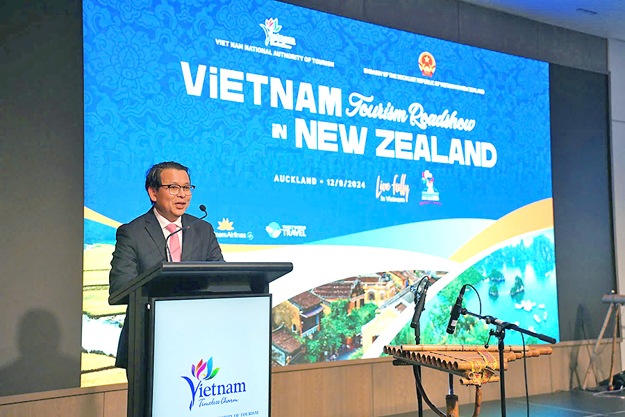 viet nam quang ba du lich tai auckland new zealand hinh 2