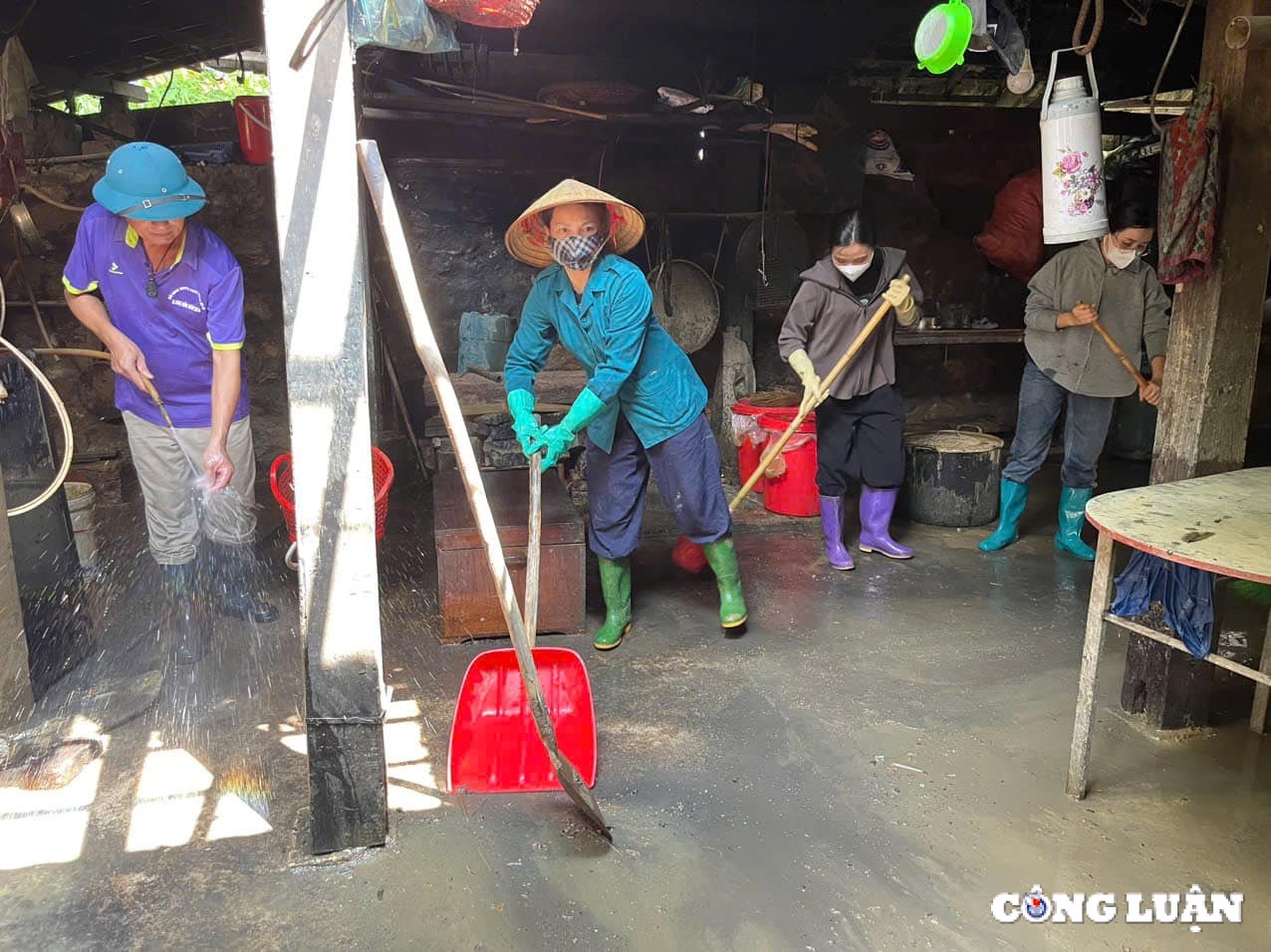 bac kan chinh quyen no luc cung nhan dan ron lu nam cuong som on dinh lai cuoc song hinh 6