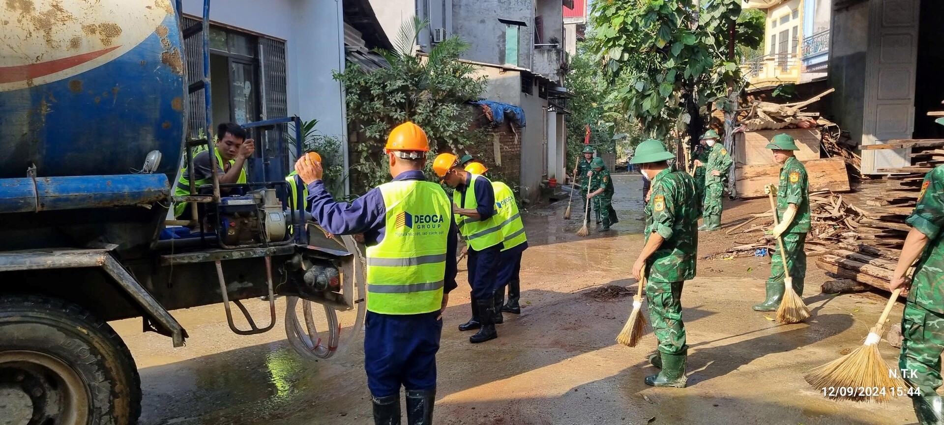 nuoc lu rut di tinh nguoi o lai hinh 3