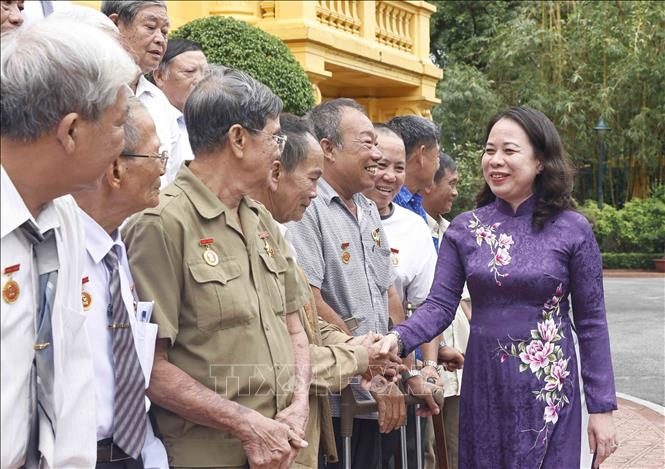 cong tac cham lo nguoi co cong voi cach mang la nhiem vu chinh tri quan trong hinh 1