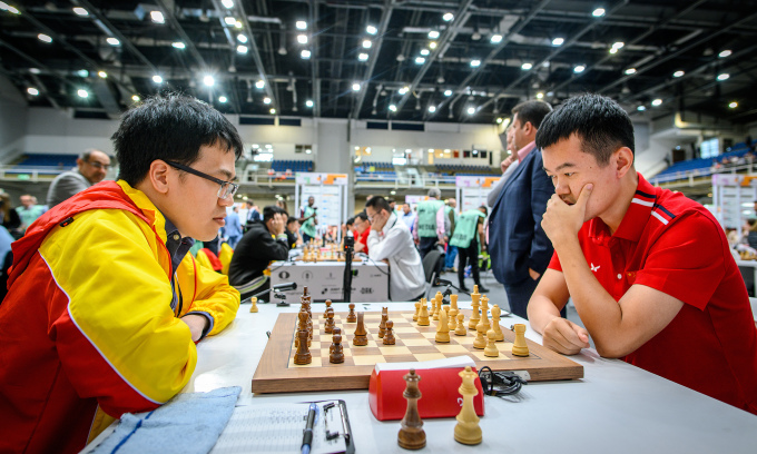 le quang liem lap ky tich lich su ha guc nha vo dich the gioi tai olympiad co vua hinh 1