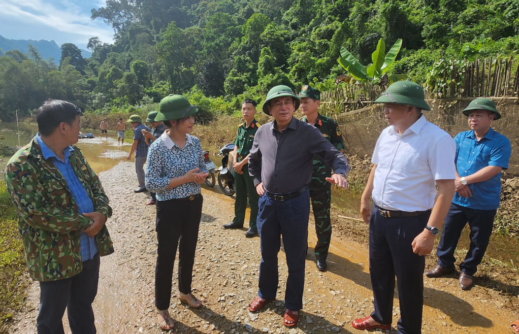 cao bang tap trung khac phuc hau qua mua bao voi tinh than moi nguoi lam viec bang hai hinh 2