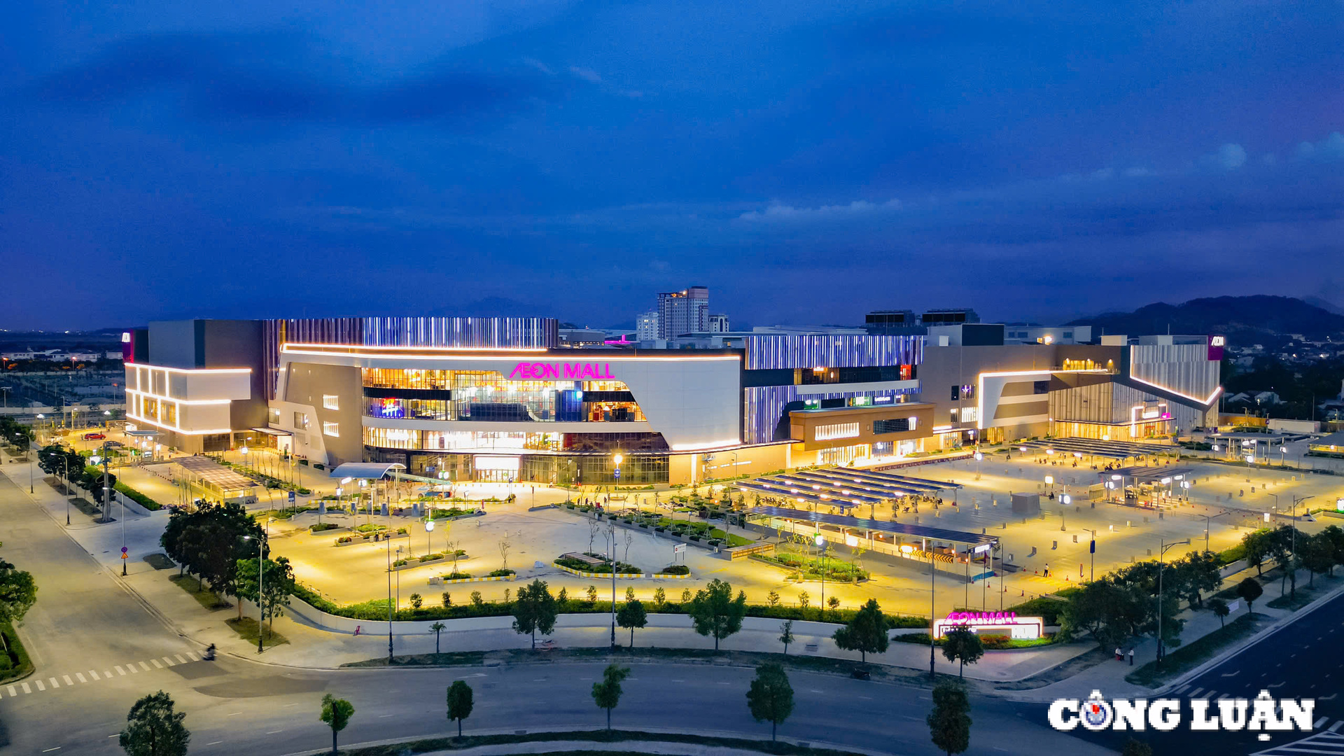 khai truong trung tam thuong mai lon nhat mien trung aeon mall hue hinh 1