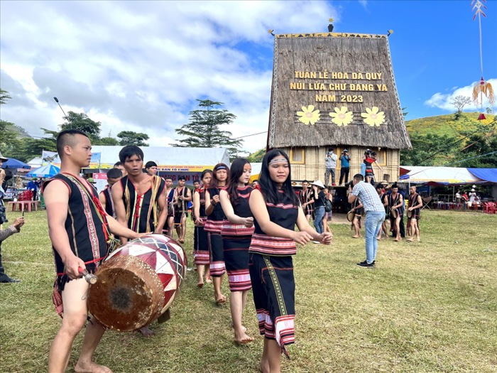 tuan le hoa da quy  nui lua chu dang ya 2024 dien ra vao dau thang 11 hinh 1