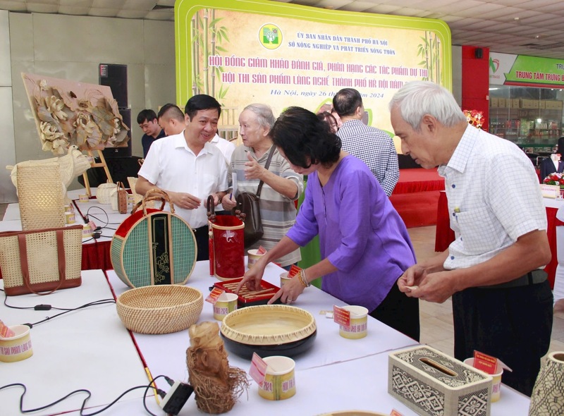 tp ha noi danh gia phan hang san pham lang nghe nam 2024 hinh 1