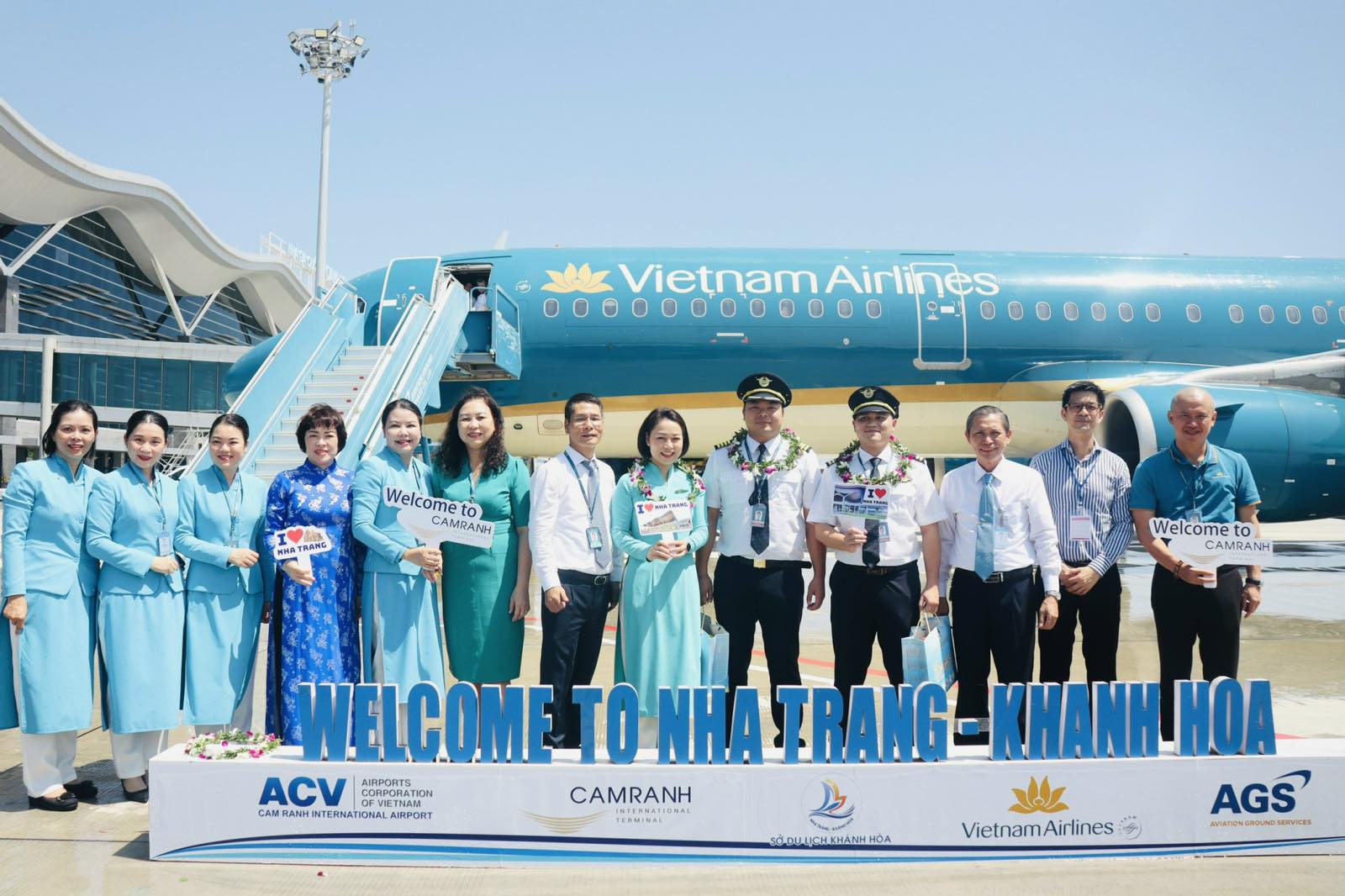 vietnam airlines trao qua cho hanh khach thu 9 trieu den khanh hoa hinh 4