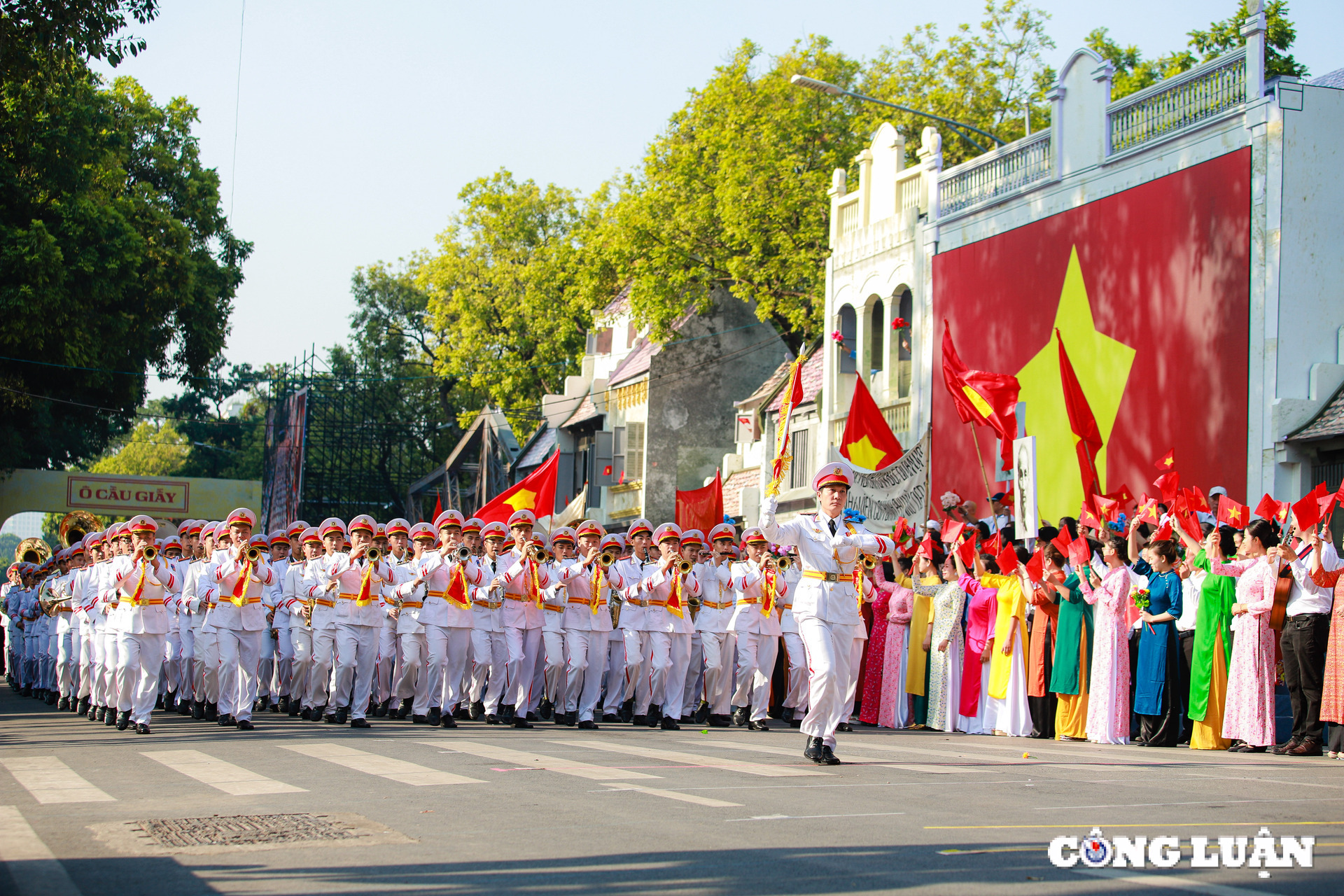 tong duyet ngay hoi van hoa vi hoa binh voi su tham gia cua hang nghin nguoi dan ha noi hinh 5