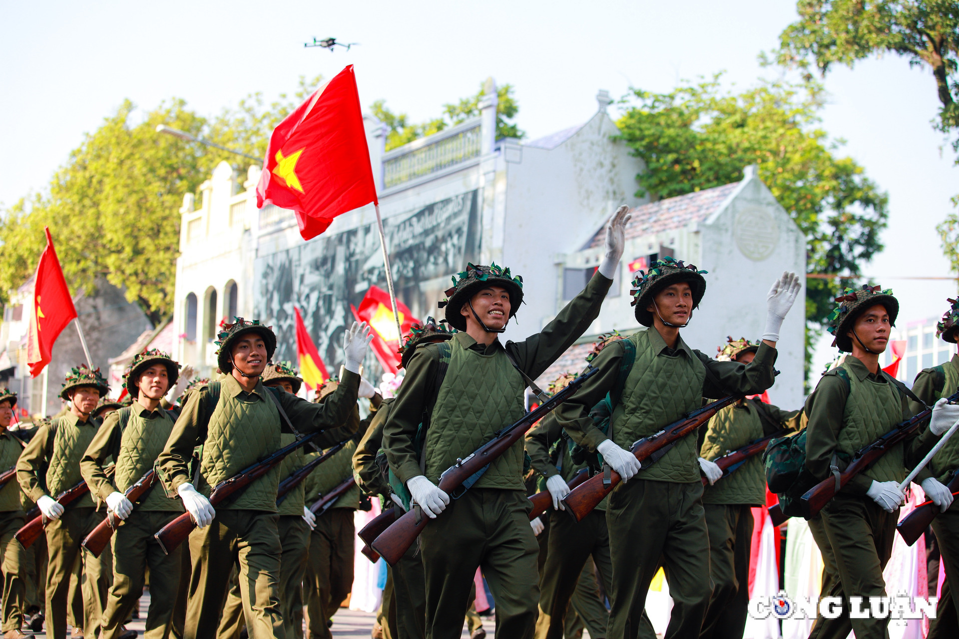 tong duyet ngay hoi van hoa vi hoa binh voi su tham gia cua hang nghin nguoi dan ha noi hinh 10