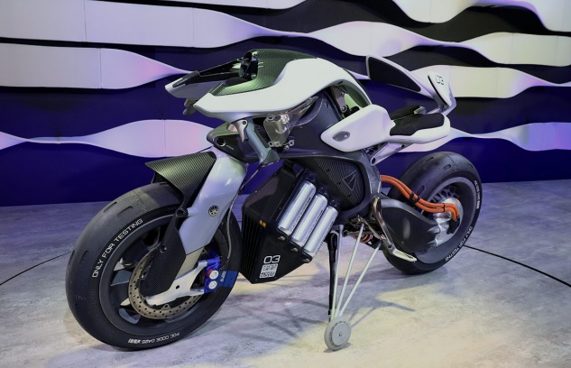 yamaha motoroid dot pha tuong lai xe may tai vietnam motor show 2024 hinh 5