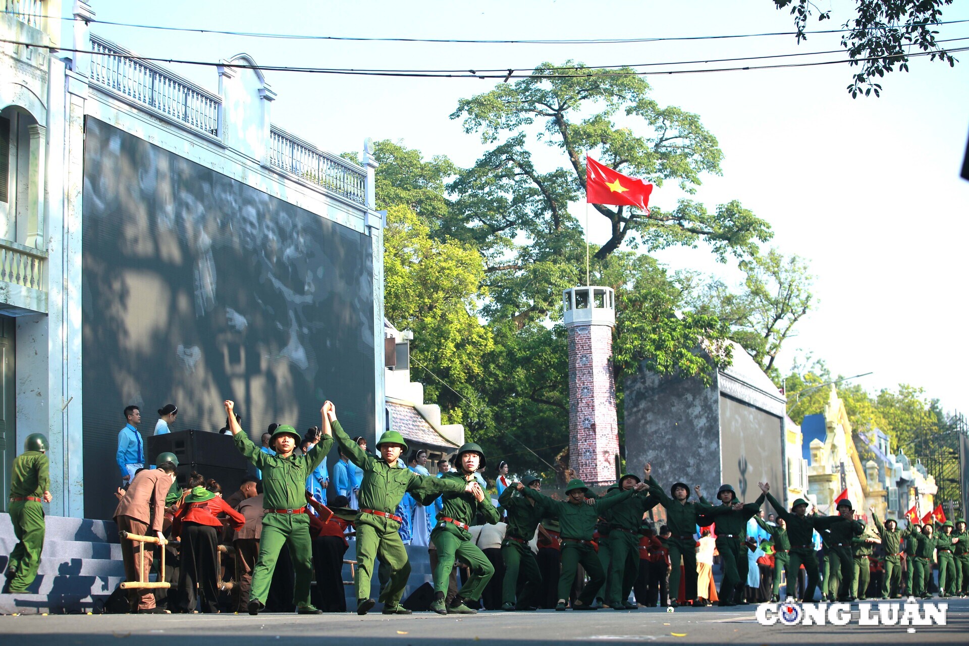 man nhan man dieu hanh chuong trinh ngay hoi van hoa vi hoa binh hinh 3