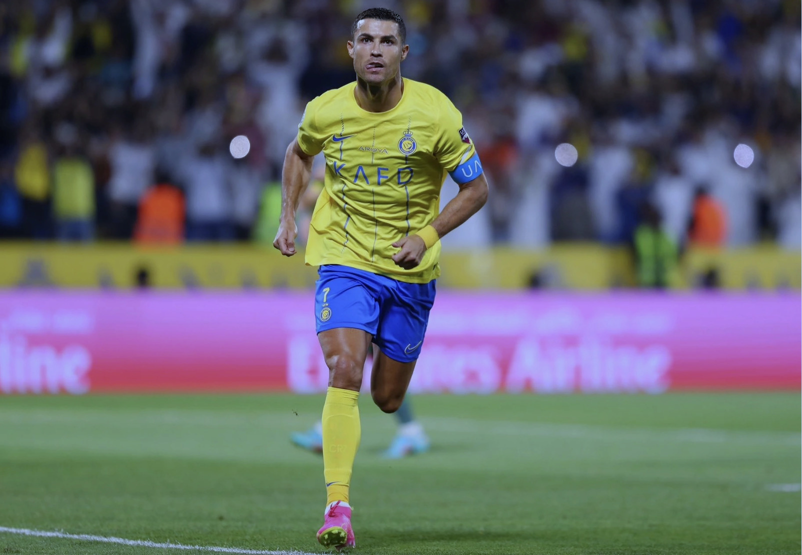 cristiano ronaldo muon al nassr som chieu mo kevin de bruyne hinh 1