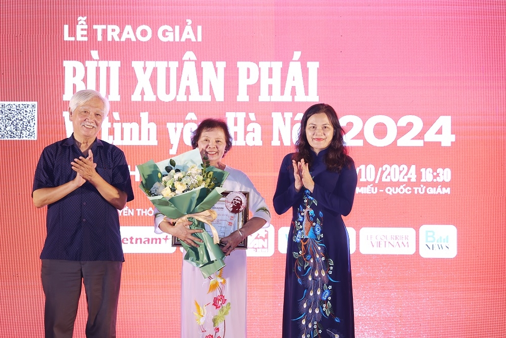 giai thuong bui xuan phai  vi tinh yeu ha noi ngay cang co tac dong xa hoi rong lon hinh 3