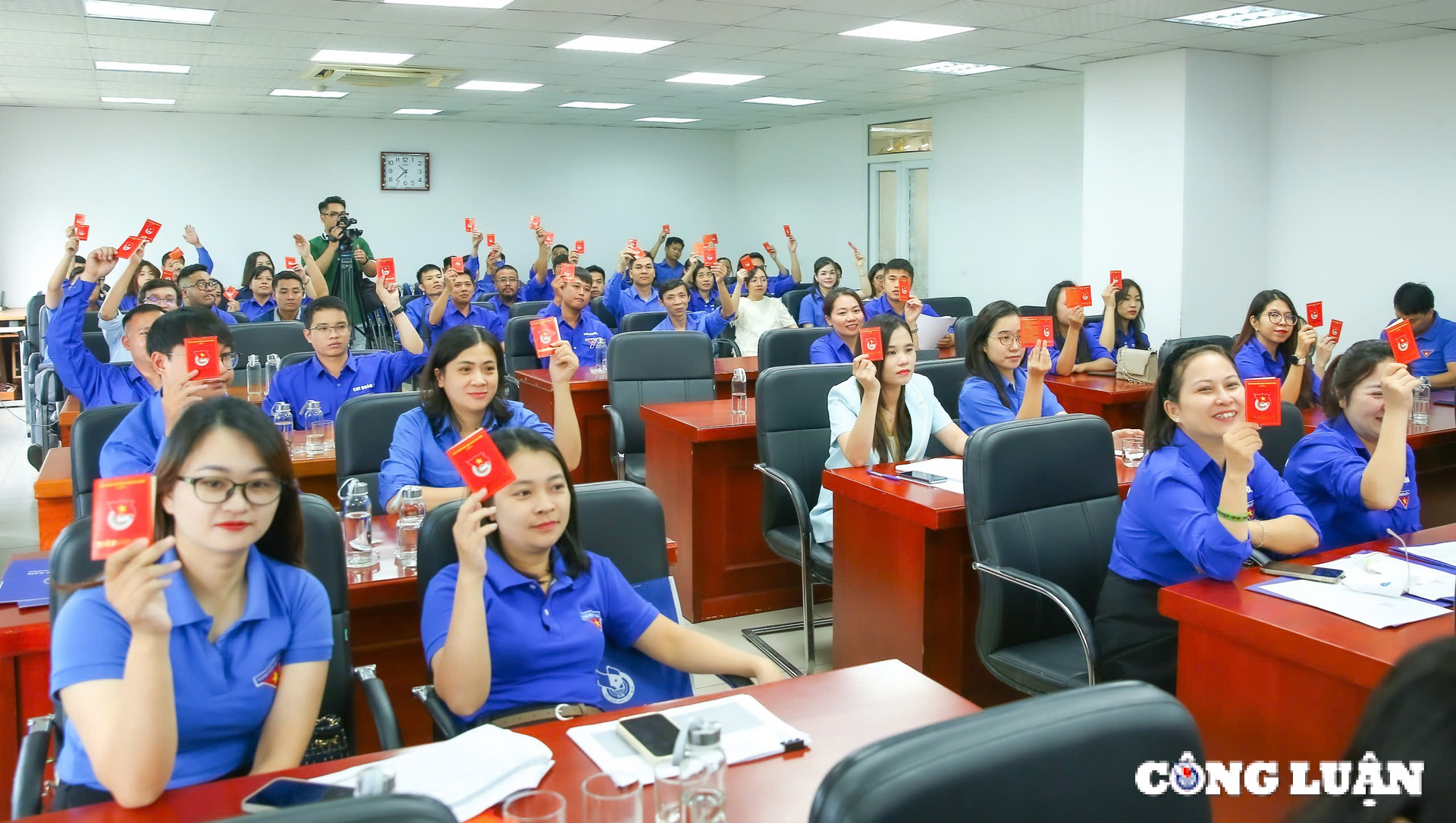 nang cap tu chi doan len doan co so la mot buoc tien quan trong cua doan thanh nien co quan trung uong hoi nha bao viet nam hinh 6