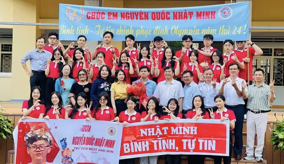 nam sinh dau tien mang cau truyen hinh olympia ve gia lai hinh 5