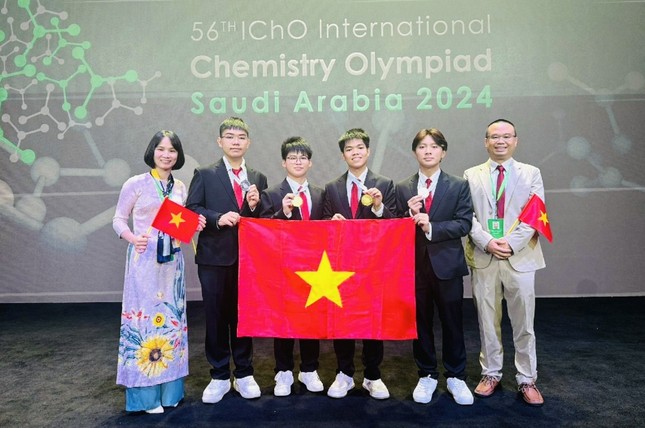 viet nam thang lon cac ky thi olympic quoc te nam 2024 hinh 1