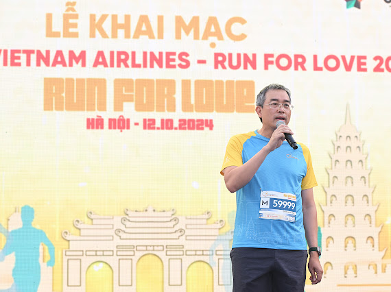 vietnam airlines to chuc thanh cong giai chay run for love 2024 hinh 2