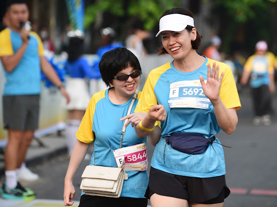 vietnam airlines to chuc thanh cong giai chay run for love 2024 hinh 10