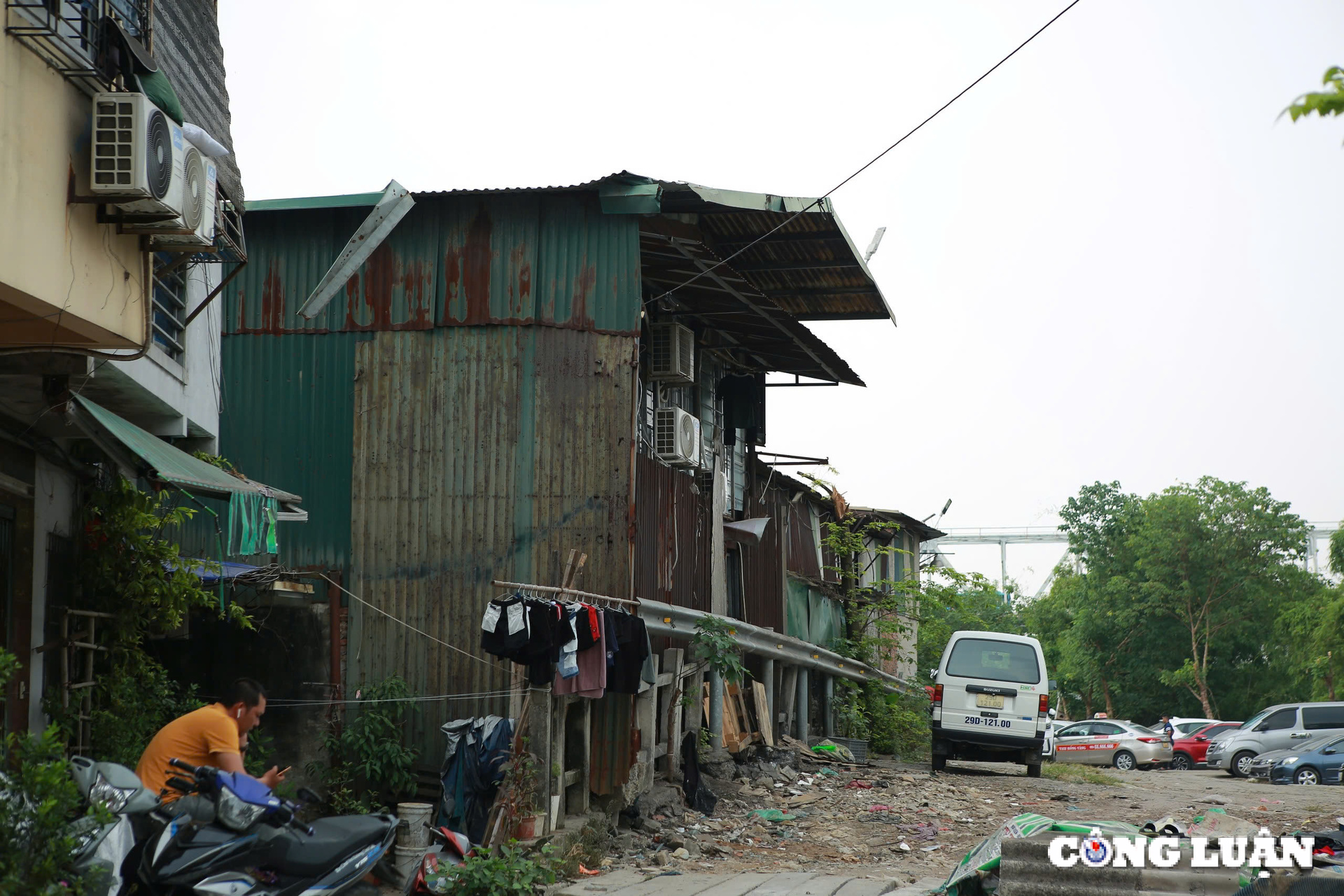 cong trinh xay dung tai quan hoan kiem noi cao tang hien dai noi lup xup nhech nhac hinh 9