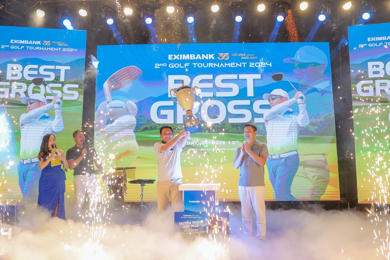 eximbank to chuc giai golf tournament 2024  lan thu 2 gap go tri an va cung nhau but pha hinh 2