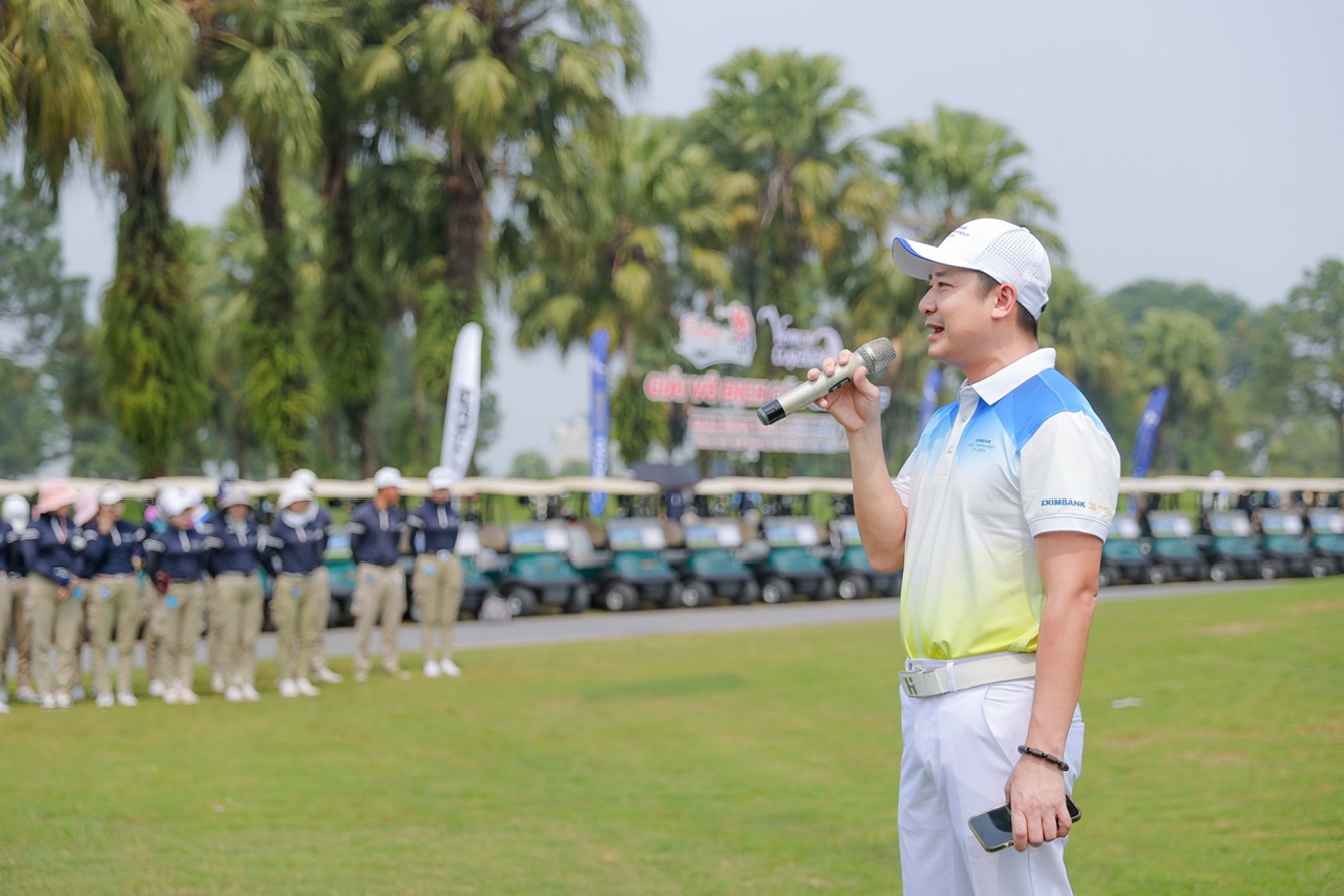 eximbank to chuc giai golf tournament 2024  lan thu 2 gap go tri an va cung nhau but pha hinh 4