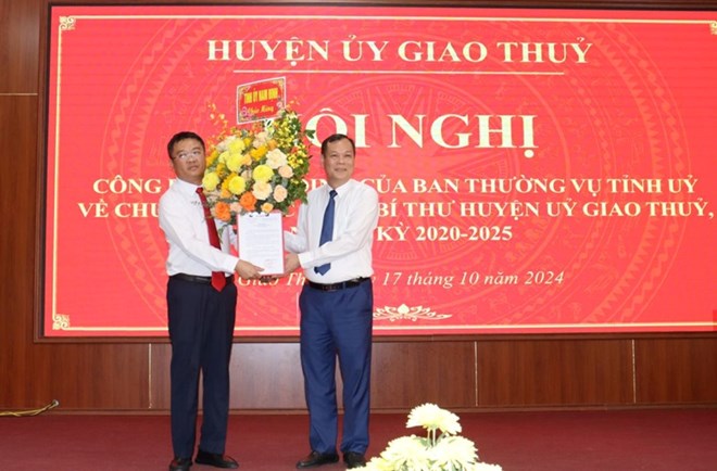 nam dinh bo nhiem tan bi thu huyen uy giao thuy hinh 1