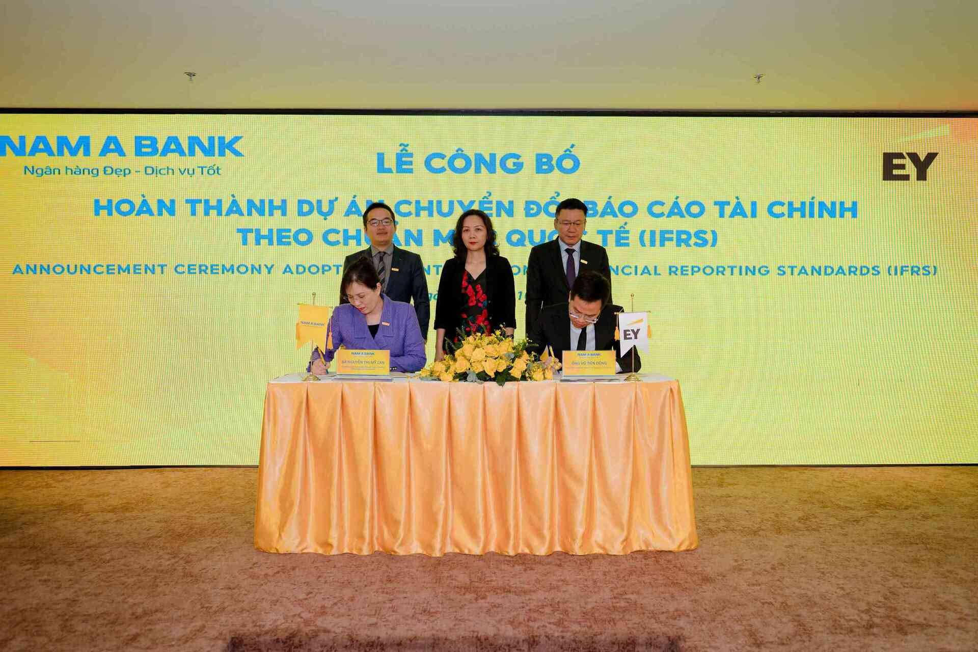 nam a bank  so va xanh tiep tuc la dong luc phat trien ben vung hinh 3