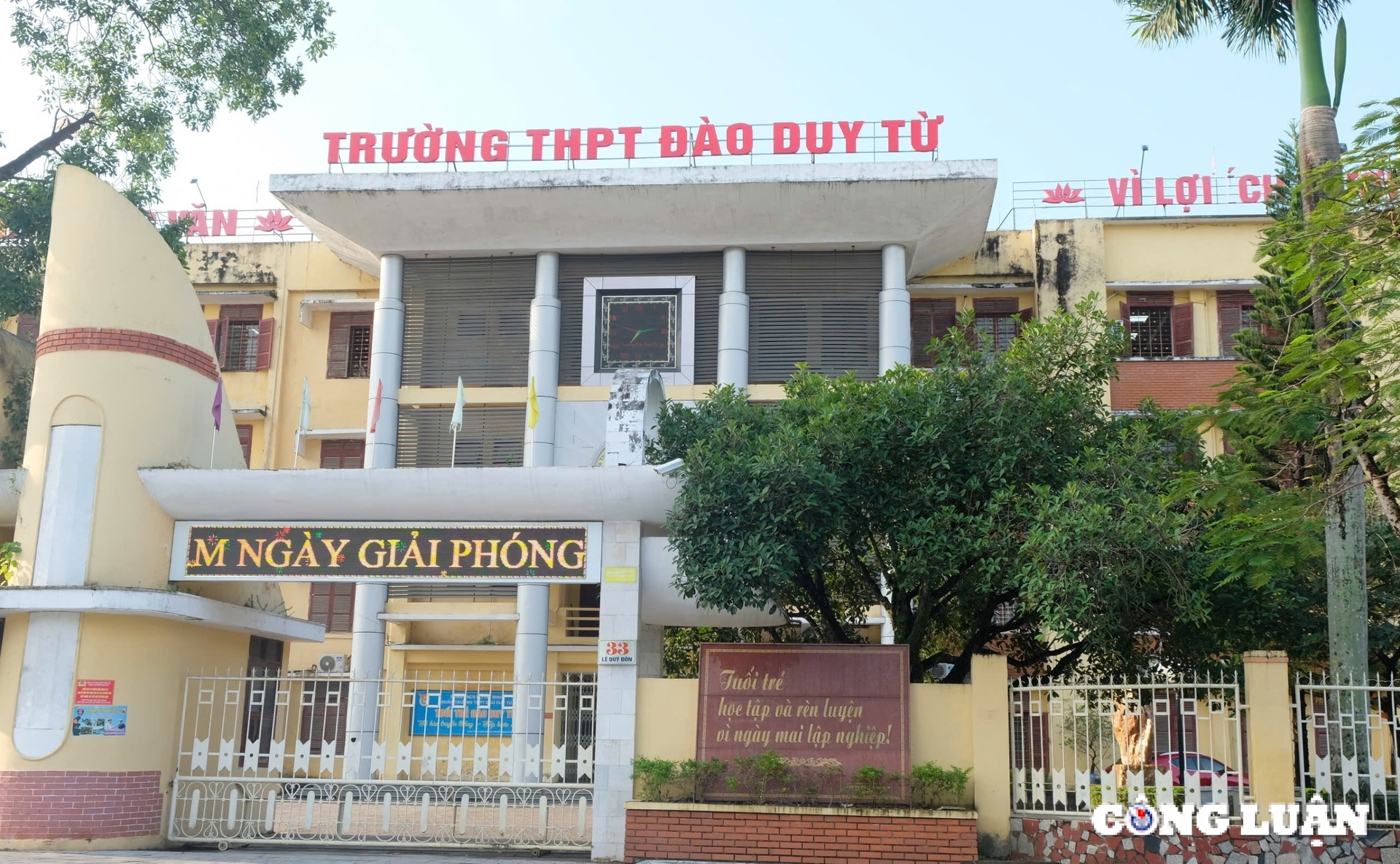 bai 1 chuyen truong co nay sinh tieu cuc hinh 3